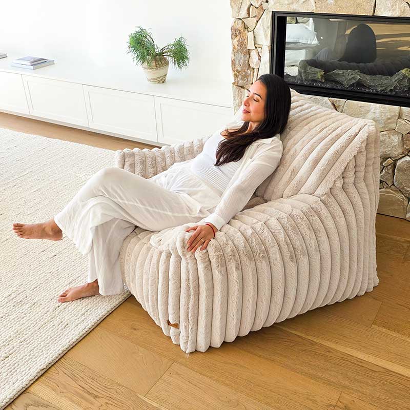 Mooi Living Callie – Stylish Armchair Bean Bag in Wide Corduroy